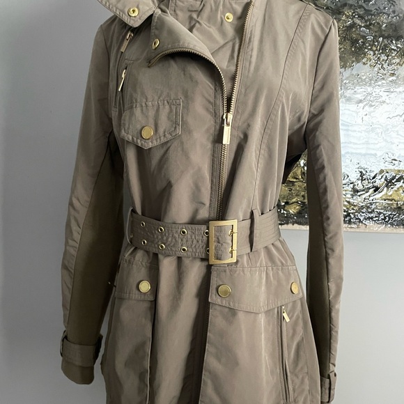 BCBG TRENCH COAT M - Picture 3 of 11
